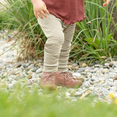 leggings bébé en 100% laine mérinos biologique par Engel natur, couleur noyer rayée, organic wool baby leggings striped