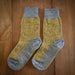 chaussettes adultes en laine bio avec étoile norvégienne gris d'or, par Hirsch