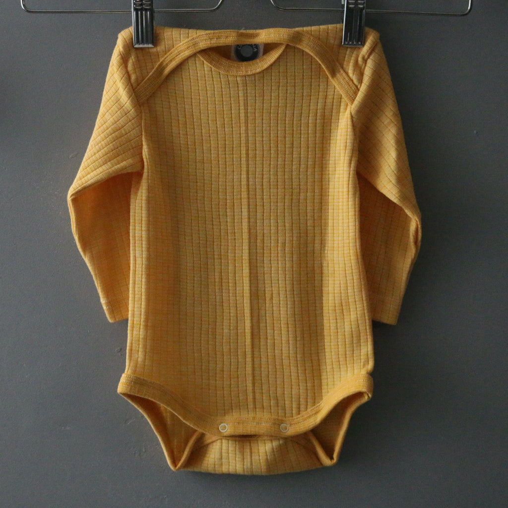 body en laine soie et coton biologique par Cosilana, body bio bébé pour la peau sensible