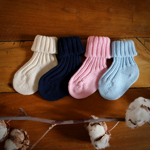 chaussettes long bébés en coton bio par Grödo, marine bleu chaussettes bébé durable 100% coton biologique