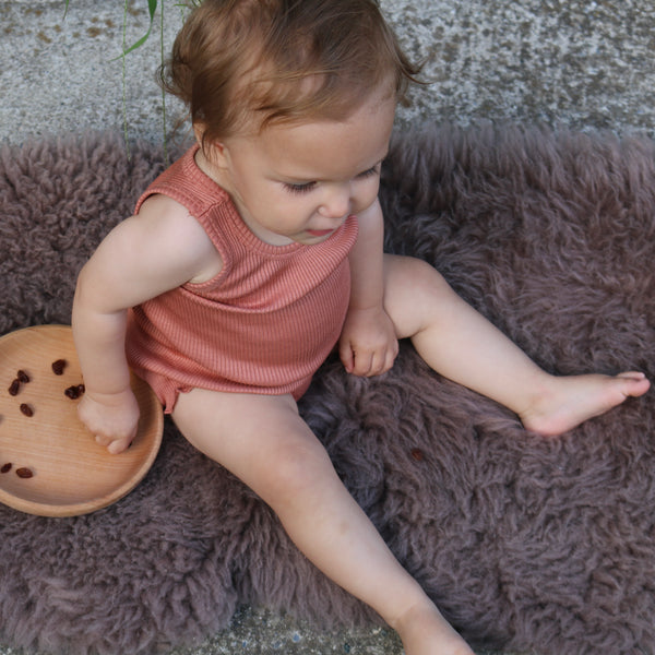 body bébé en soie et coton par Minimalisma, body enfant en soie naturel et coton, vêtements naturel Arbre Bleu
