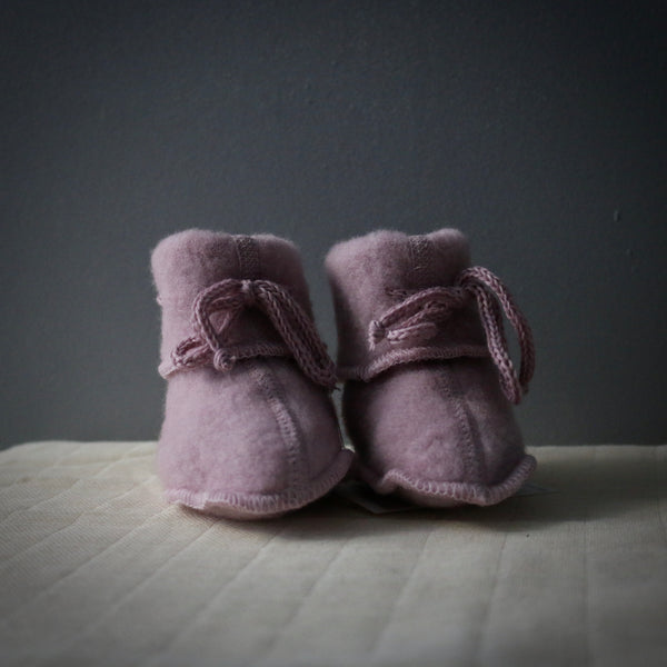 chaussons en laine polaire bio pour bébés, Engel Natur, chaussons bio bébés