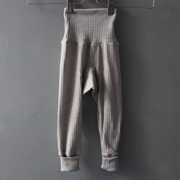 pantalon bébés en coton, soie et laine biologique, Pantalon bio Cosilana, pantalon bébés equitable et durable