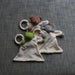 nanchen natur, doudou enfants avec anneau en coton bio et bois equitable, coton éponge biologique, doudou anneau de dentition naturel