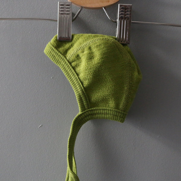 bonnet bébé en laine merinos bio éponge, vert, bonnet bébés cosilana, vêtements bébé biologique en laine