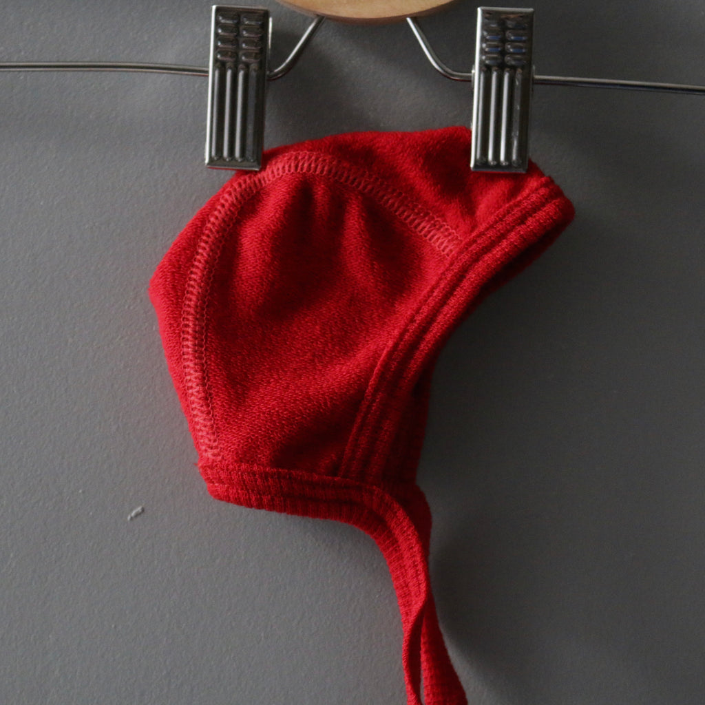 laine merinos bio éponge bonnet bébé, rouge, bonnet bébés cosilana, vêtements bébé biologique en laine