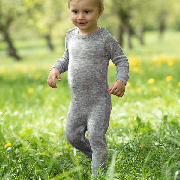 pyjama laine merinos bio et soie, pyjama bébés laine biologique equitable durable, Engel Natur, gris pyjama