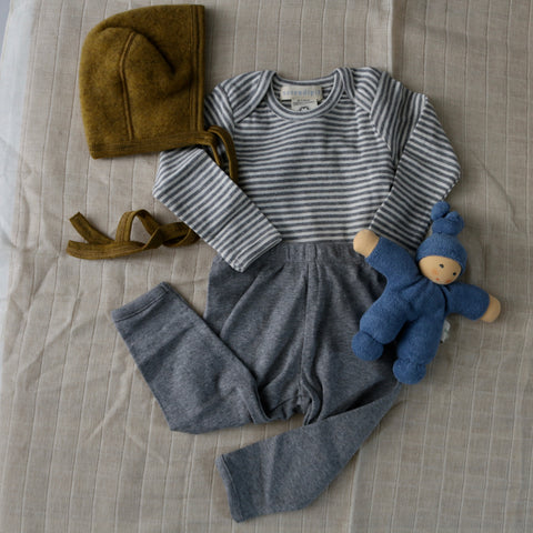 body bébé coton bio, Serendipity Organics, coton tres douce vêtements bébé, gris rayé