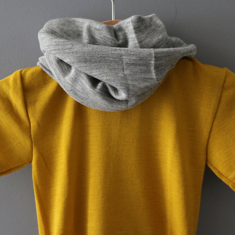 t-shirt enfants laine merinos bio et soie, sous-vêtements laine merinos bio, equitable et durable, Engel Natur, safron, yellow